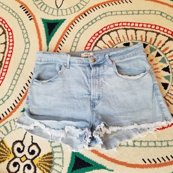 Forever 21 Pants - Forever 21 Buttonfly Jean Shorts